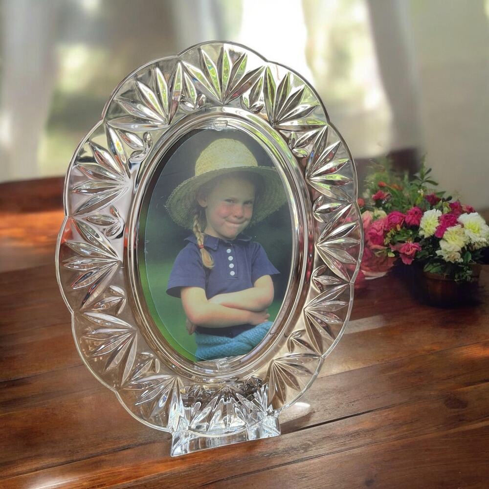 Vtg NIB 24% Lead French Crystal Oval Picture Frame 4x6" Frame Wedding Starbust
